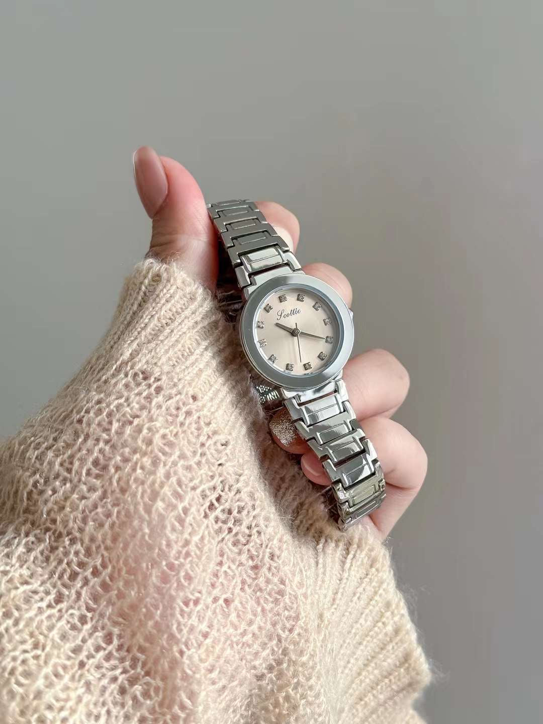 Reloj Scottie Ref. Adelaida